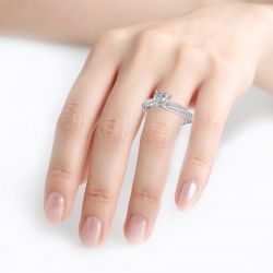 Jeulia Twist Design Princess Cut Sterling Silver Ring